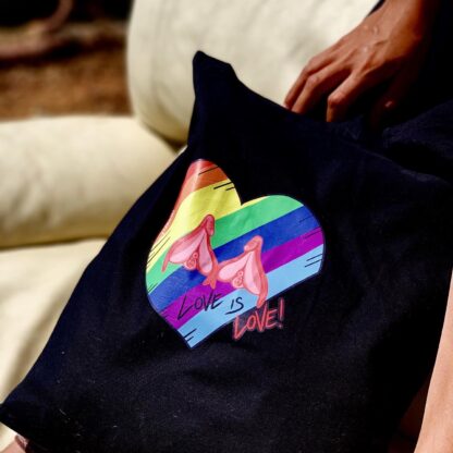 Happy Vulvita Love is Love Bag – Bild 3